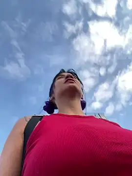 Snapshot of kitty__horny chatting on 03-08-25, 11:48 kitty horny online show from 03-08-25, 11:48