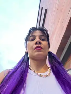 Snapshot of kitty__horny chatting on 03-12-25, 11:09 kitty horny online show from 03-12-25, 11:09