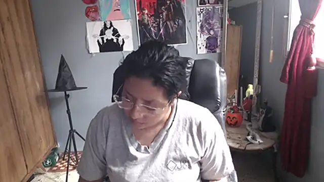 Snapshot of DanelyLopez chatting on 10-14-25, 08:20 DanelyLopez online show from 10-14-25, 08:20