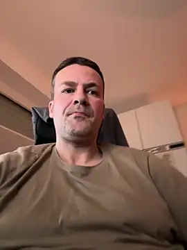 Snapshot of Adis1984Ger chatting on 03-03-26, 09:53 Adis1984Ger online show from 03-03-26, 09:53