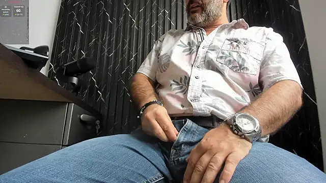 Maxi TheBigDaddy online show from 07-31-26, 02:49