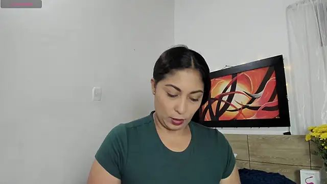 Lauralove 69 online show from 07-26-26, 09:54