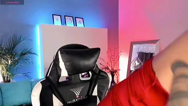 Megan inked online show from 09-12-25, 02:55