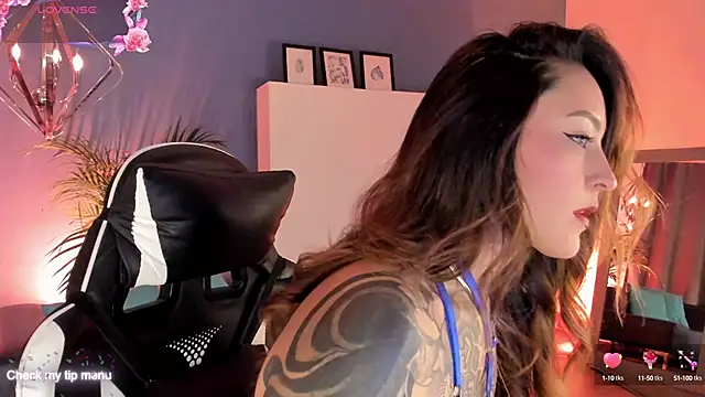 Megan inked online show from 10-21-25, 03:07