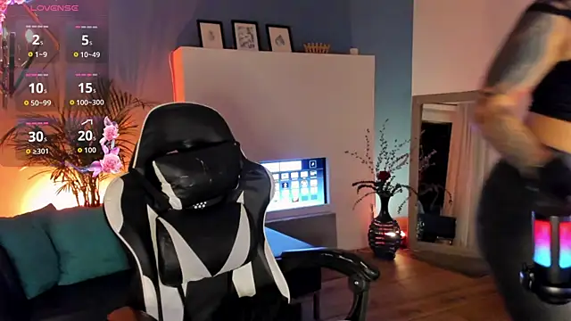 Megan inked online show from 04-28-26, 03:11