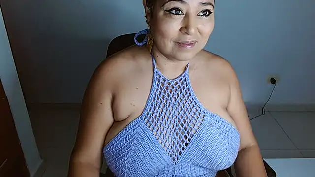 Snapshot of mariemiller19 chatting on 01-18-25, 02:03 mariemiller19 online show from 01-18-25, 02:03