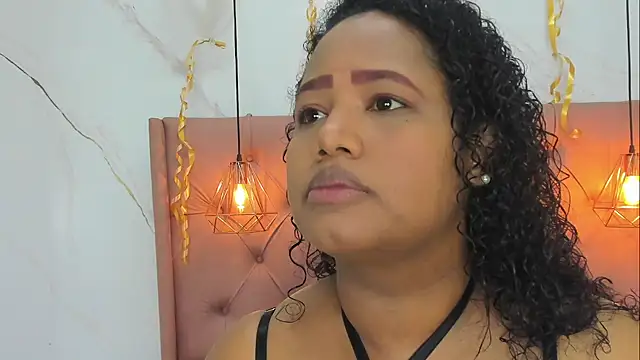 Belle Brunette online show from 04-25-26, 01:41