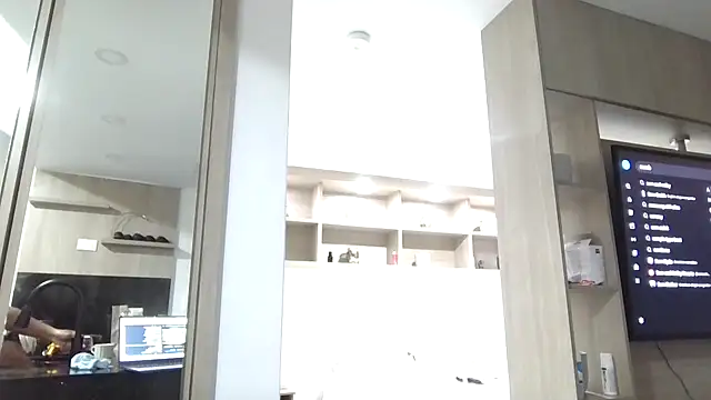 megan-hotxx online show from 10-11-25, 03:50