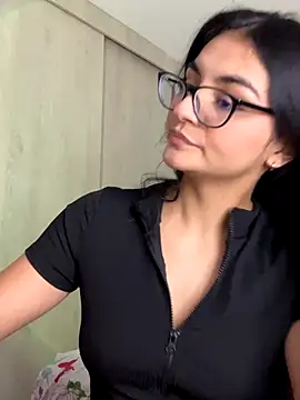 Cat2525 online show from 09-13-25, 01:49