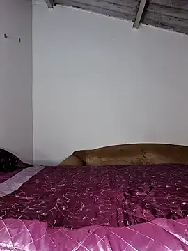 Snapshot of thegoodHost999 chatting on 09-12-25, 05:13 thegoodHost999 online show from 09-12-25, 05:13