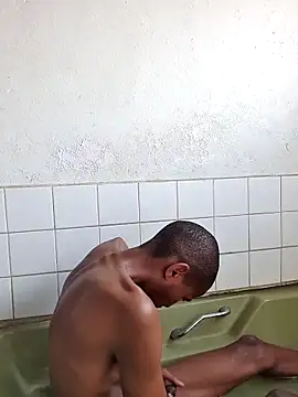 Snapshot of thegoodHost999 chatting on 10-08-25, 12:36 thegoodHost999 online show from 10-08-25, 12:36