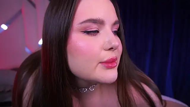 Snapshot of CuteAmberr chatting on 03-22-25, 05:49 CuteAmberr online show from 03-22-25, 05:49