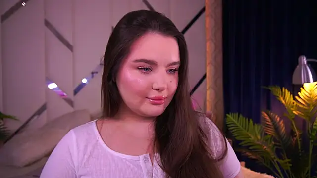 Snapshot of CuteAmberr chatting on 10-12-25, 11:48 CuteAmberr online show from 10-12-25, 11:48