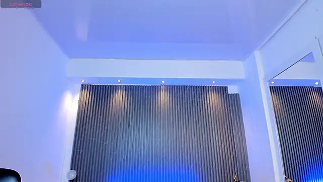 charlottewhitte online show from 01-14-26, 01:28