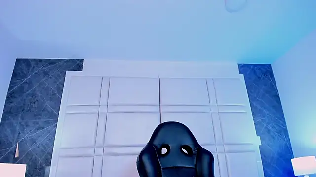 charlottewhitte online show from 07-16-26, 10:54