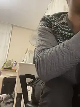 Snapshot of mustican422 chatting on 01-16-25, 04:18 mustican422 online show from 01-16-25, 04:18