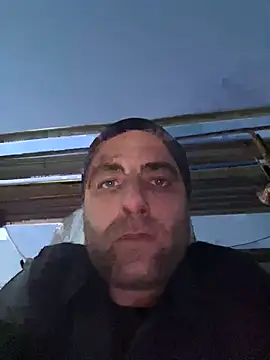 Snapshot of mustican422 chatting on 01-28-25, 03:35 mustican422 online show from 01-28-25, 03:35