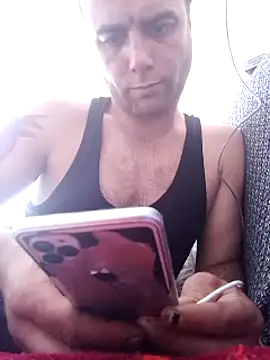 Snapshot of mustican422 chatting on 03-04-25, 07:41 mustican422 online show from 03-04-25, 07:41