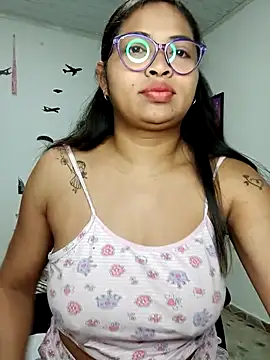 chalohott online show from 10-25-25, 10:01