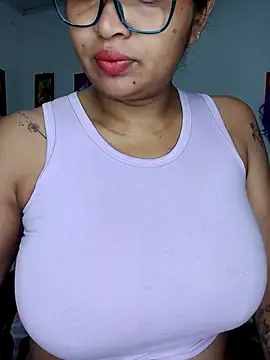 Snapshot of chalohott chatting on 07-02-26, 10:54 chalohott online show from 07-02-26, 10:54