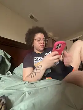 Snapshot of QueenNuttCollector chatting on 03-05-26, 04:47 QueenNuttCollector online show from 03-05-26, 04:47