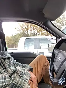 Snapshot of Themechanic420 chatting on 01-21-25, 10:41 Themechanic420 online show from 01-21-25, 10:41