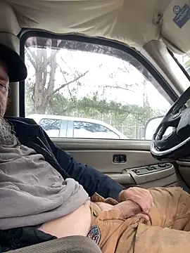 Snapshot of Themechanic420 chatting on 02-10-26, 03:16 Themechanic420 online show from 02-10-26, 03:16