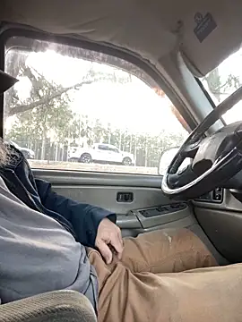 Snapshot of Themechanic420 chatting on 02-18-26, 01:18 Themechanic420 online show from 02-18-26, 01:18