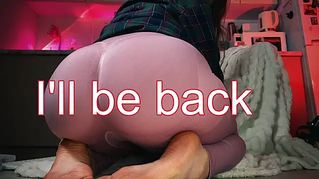 Snapshot of Pi-x-ie chatting on 02-05-26, 05:50 Pi-x-ie online show from 02-05-26, 05:50