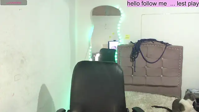 Snapshot of toxxxic_cams chatting on 12-31-24, 05:00 toxxxic cams online show from 12-31-24, 05:00