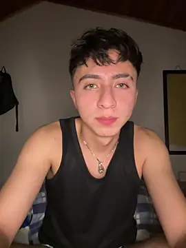CamiRojas boy online show from 07-18-26, 03:54