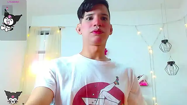 Ariel Femboy  online show from 01-10-25, 03:29