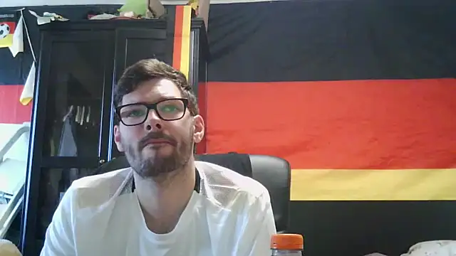 Die-geile-Sau online show from 06-13-26, 04:49