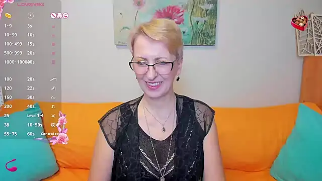 iamyourdream89 online show from 02-03-25, 04:52