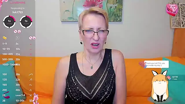 iamyourdream89 online show from 02-03-25, 07:52