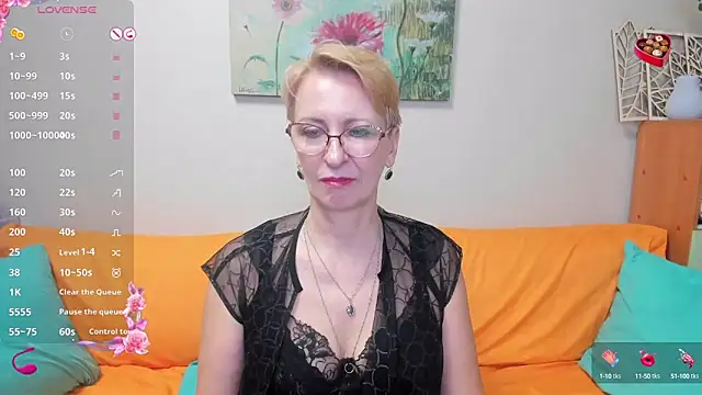 iamyourdream89 online show from 03-18-25, 09:32