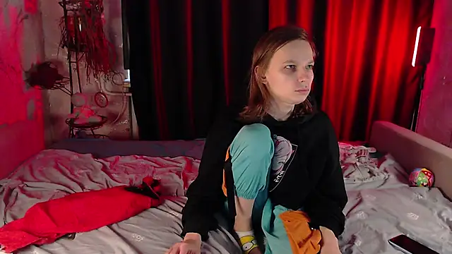 Frank Fraer online show from 01-26-25, 01:15