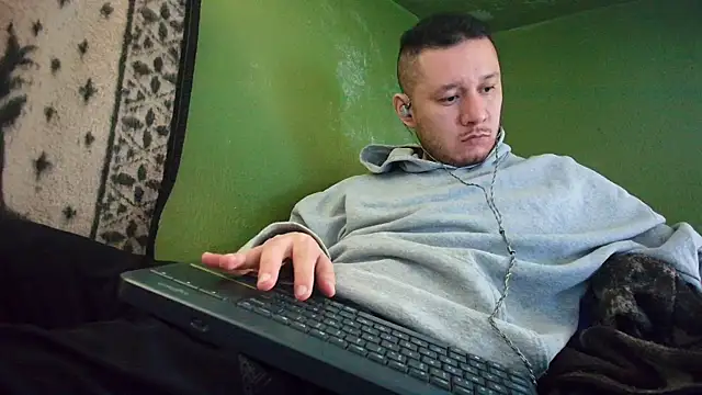 sweet cock28 online show from 01-20-25, 03:50