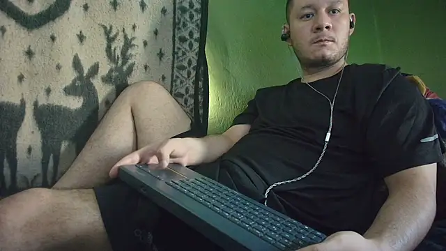 sweet cock28 online show from 07-12-26, 02:08