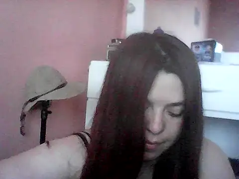 Snapshot of Oxitocina2000 chatting on 11-13-25, 09:03 Oxitocina2000 online show from 11-13-25, 09:03