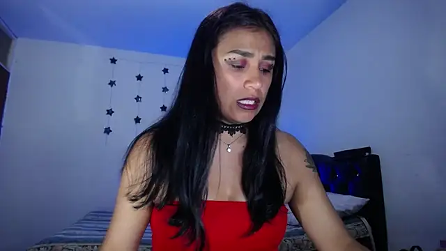 Snapshot of pinky_violeta chatting on 02-15-25, 12:37 pinky violeta online show from 02-15-25, 12:37