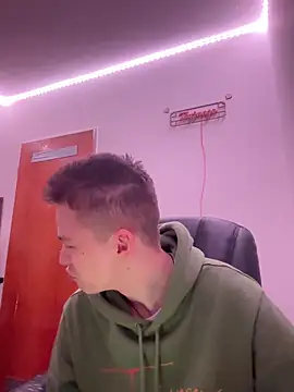 Toyjungee online show from 02-08-25, 03:00