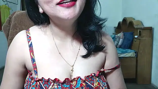 Snapshot of Cute_Mahi22 chatting on 10-05-25, 06:56 Cute Mahi22 online show from 10-05-25, 06:56