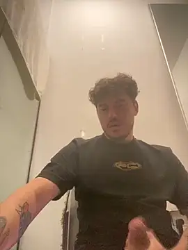 guaposexyh0t online show from 06-18-26, 05:51