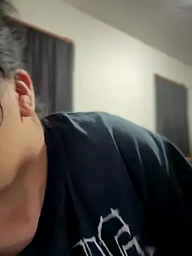 kimmiakiss22 online show from 11-19-25, 10:43