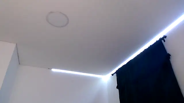 Snapshot of dolcemacca chatting on 10-01-25, 03:34 dolcemacca online show from 10-01-25, 03:34