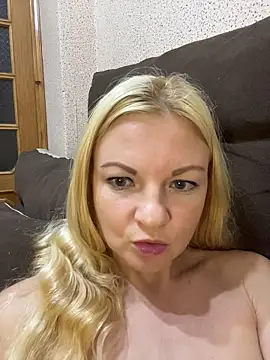 Julia beauty online show from 11-07-25, 09:37