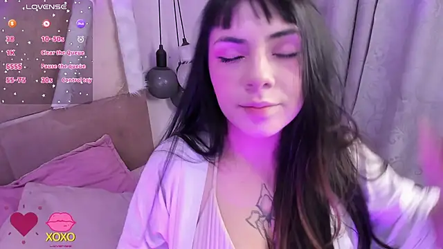 xhinata hyugax online show from 07-18-26, 01:54