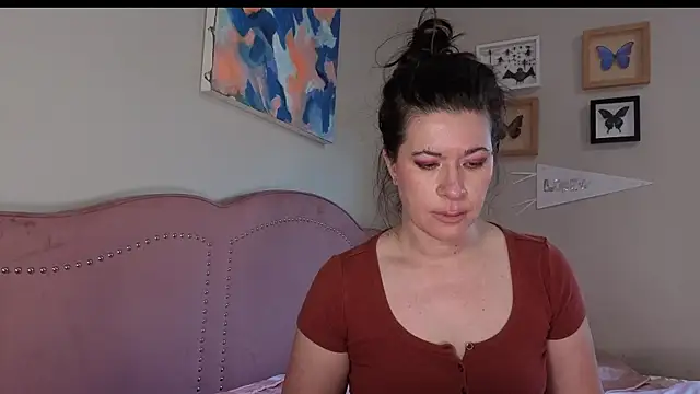 highly inappropriate online show from 06-12-26, 02:27