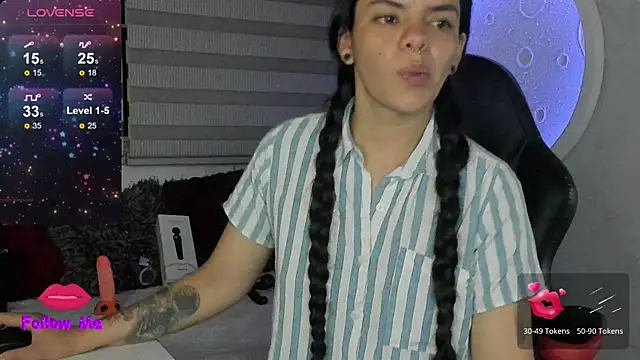 natasha logan  online show from 08-04-26, 04:04